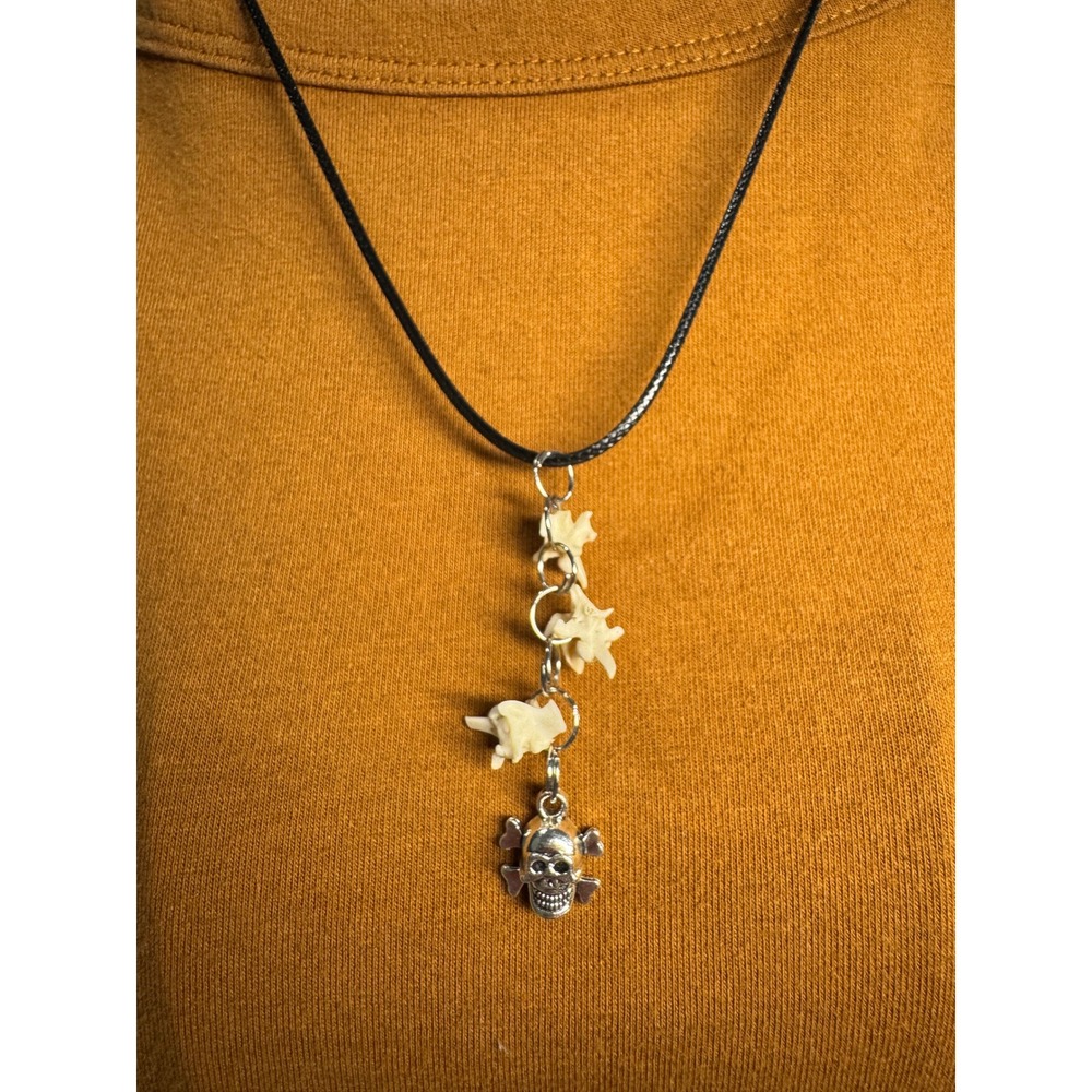 Rattlesnake Vertebrae Necklace with skull‎ Gothic Halloween Punk Jewelry